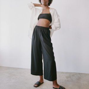 OZMA Crop Wide Leg Pants in Black